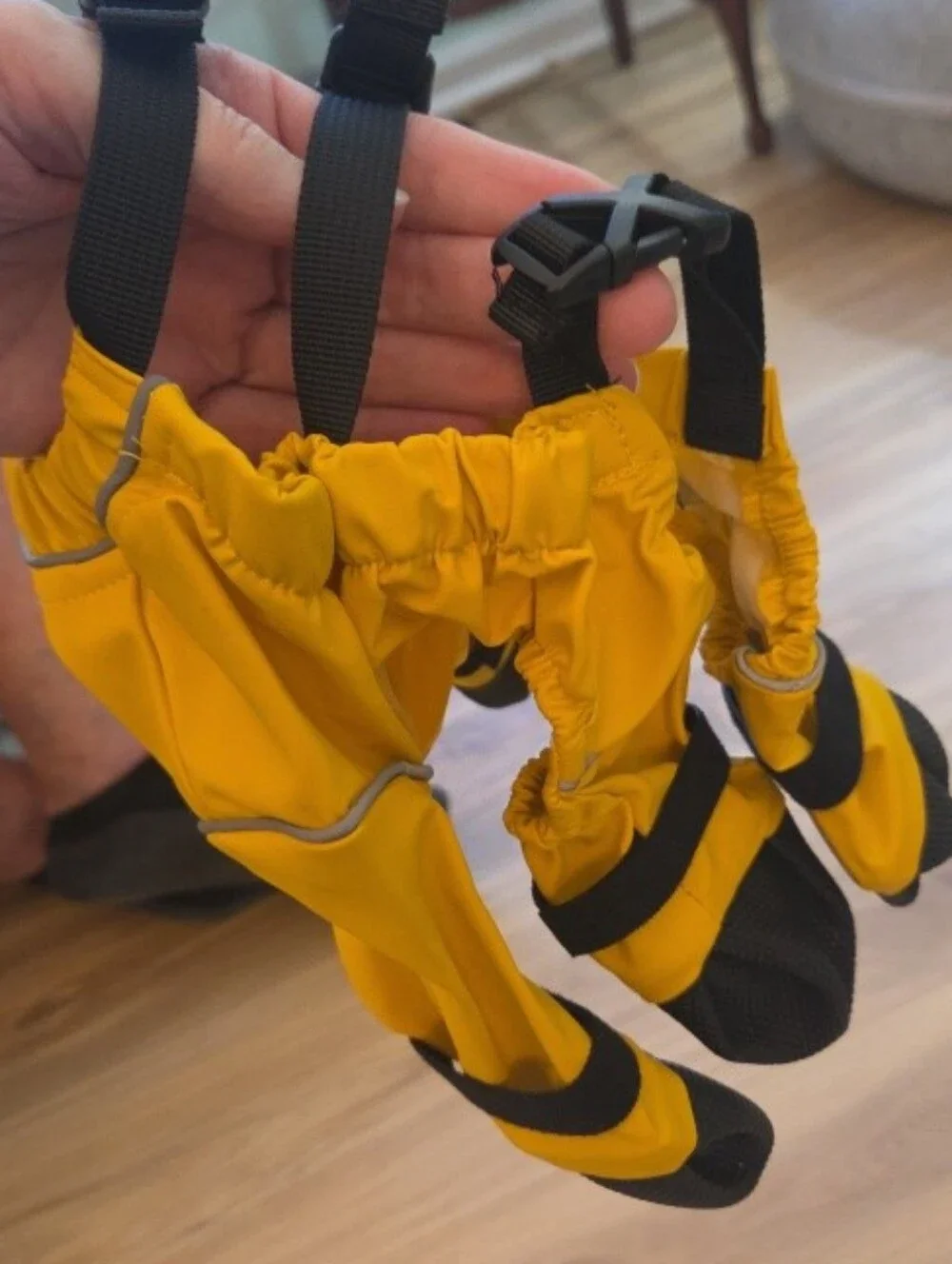 NWOT-Waterproof Yellow Dog Snow-Rain Suit & Booties 1pc Adjustable  X-Small